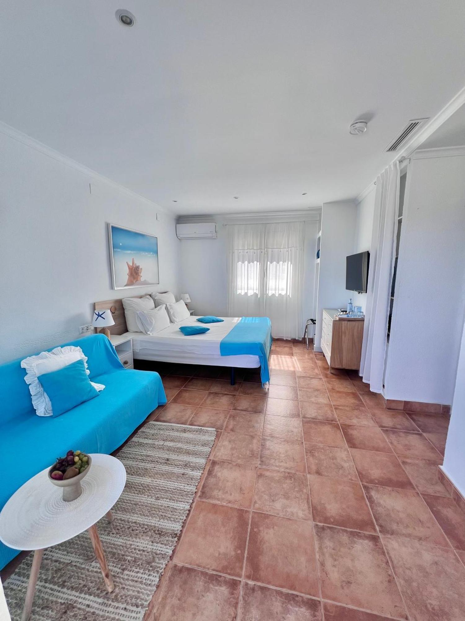 Отель Atalaya Boutique Дения Экстерьер фото